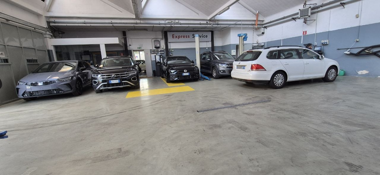 COSVAL Volkswagen - VIP Test Drive: Valutazione Usato Top + Sanificazione Omaggio - Sanificazione + Bonus € 250 - immagine 5