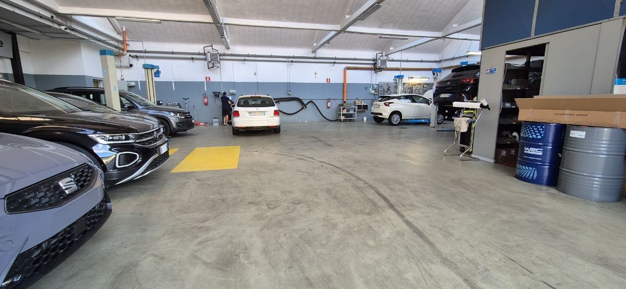 COSVAL Volkswagen - Check-up 10 Punti Volkswagen + Test Batteria e Liquidi - Gratis € 0 anziché € 100 - immagine 6
